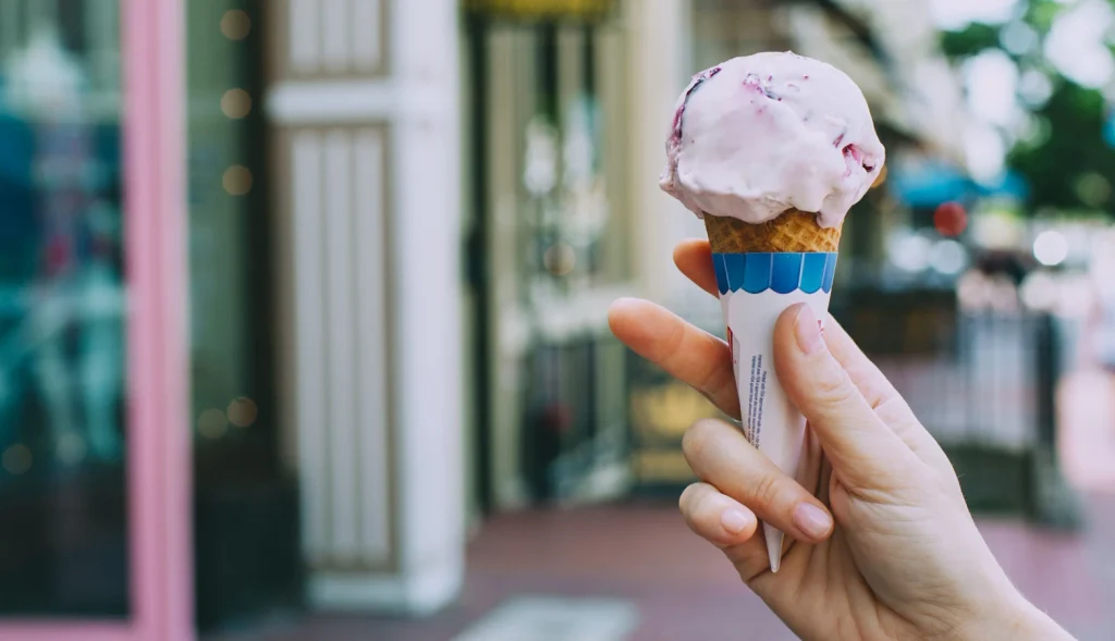 A small ice cream cone
